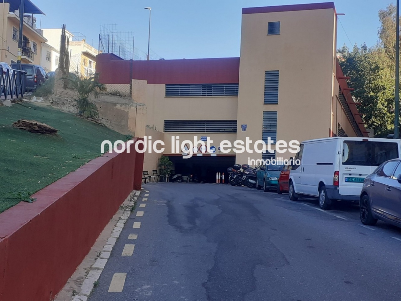 garage for sale in málaga