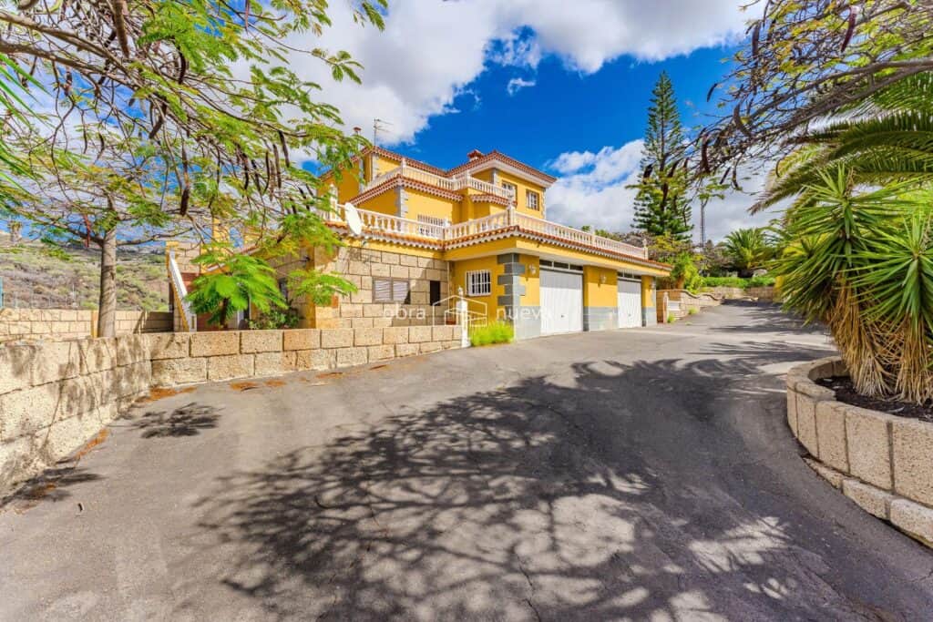 villa for sale in san miguel de abona